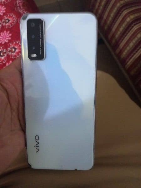 vivo y 20 with complete box 6