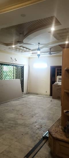 one bed apartment flat with attached bath