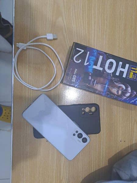 infinix hot 12 ff edition 6/128 2 covers 6