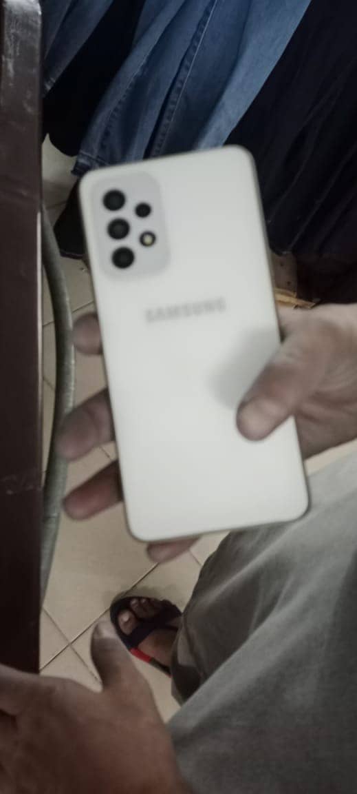 Samsung Galaxy A52 3