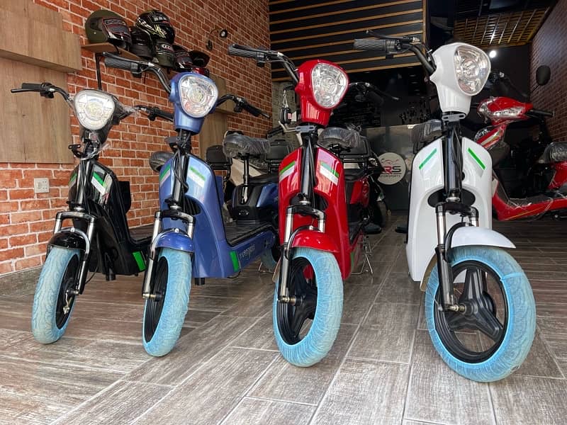 Electric Scooty - Electric Bike - Mehran  Ladies 9