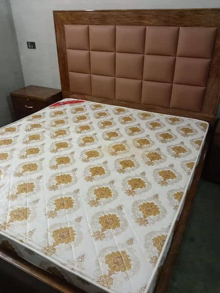 selling mattresse 3