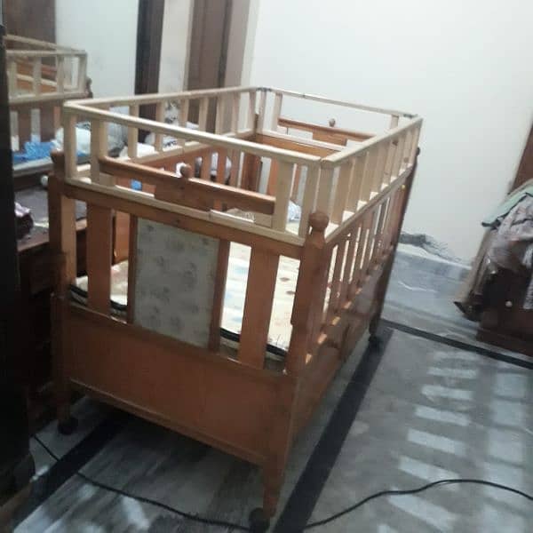 wooden baby cot 2