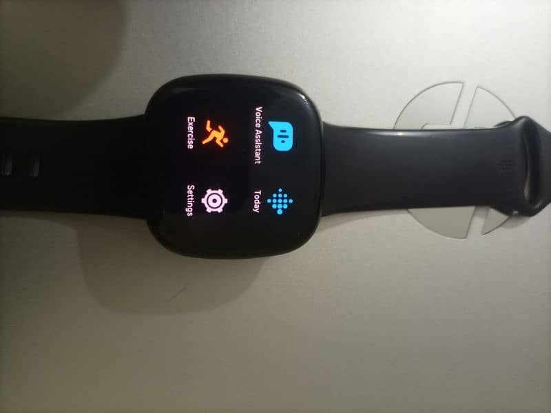 Fitbit Versa 3 smartwatch 3
