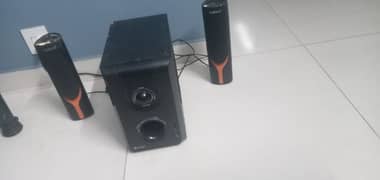 audionic speaker  for sale working  ok only call 03211165562