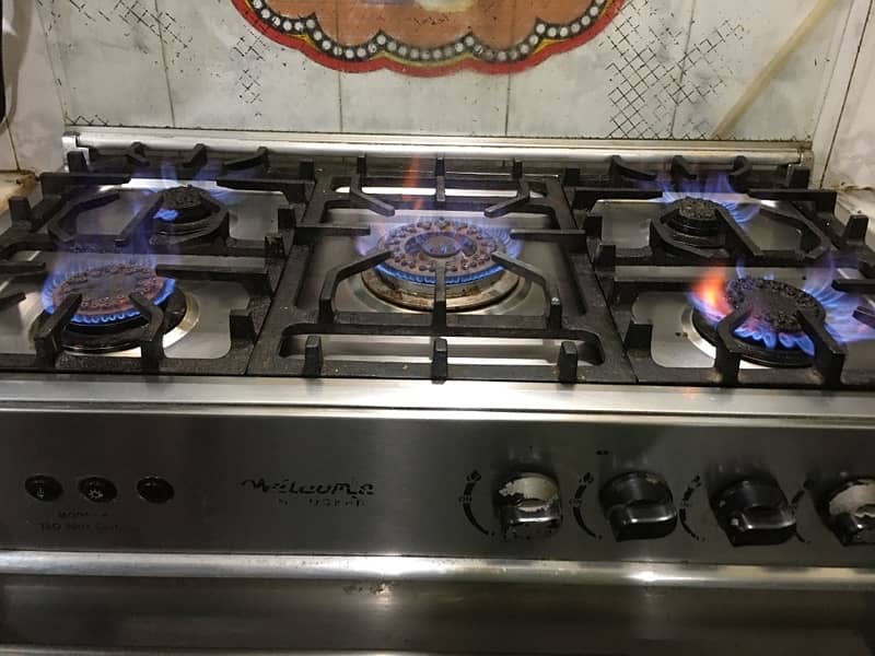 Gas Cooker Oven Grill with 5 Burners + Good Used Conditio 7