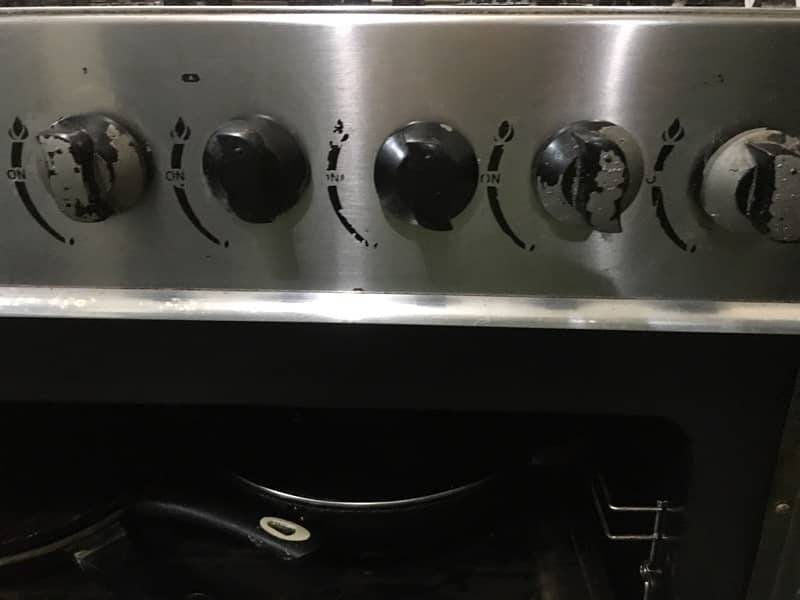 Gas Cooker Oven Grill with 5 Burners + Good Used Conditio 11