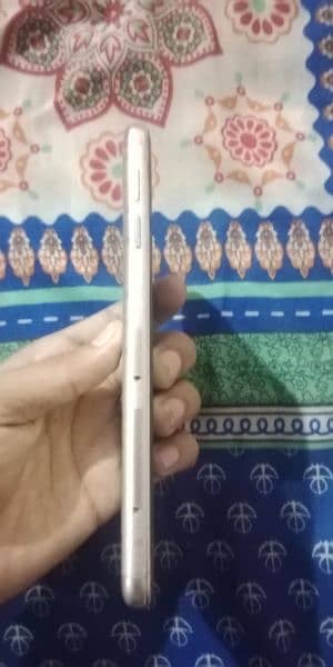 Samsung galaxy J5 prime No any fault good bettery timing and condition 2