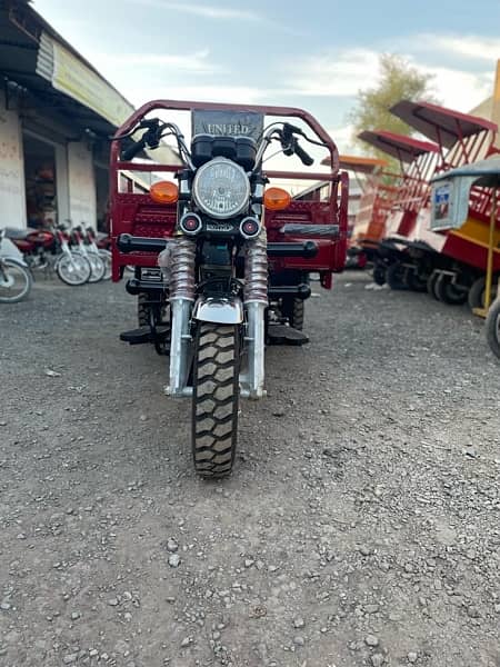 United 150cc Loader Deluxe 1
