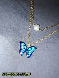 beautiful butterfly pendant 0