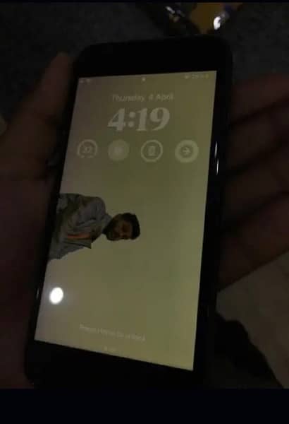 IPHONE 8 64 GB NON ACTIVE IN BRAND NEW CONDITION 2