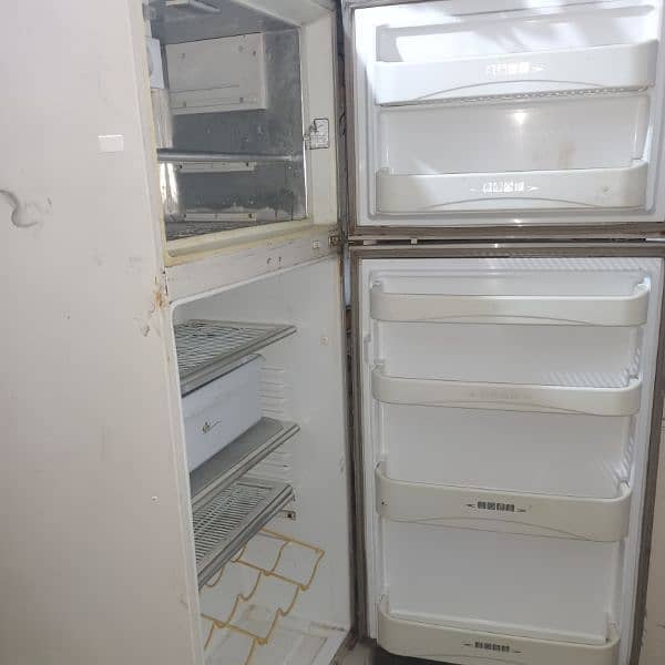 Dawlance full  size fridge 3