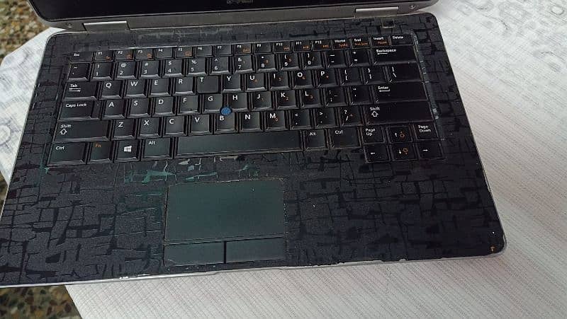 very good laptop not used much works well 1