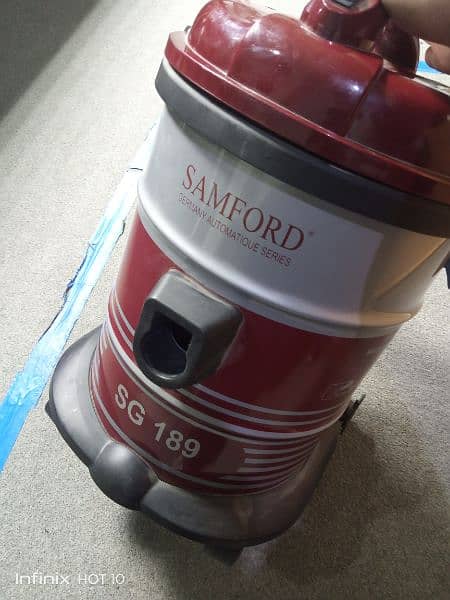 Samford German vacuum cleaner 4