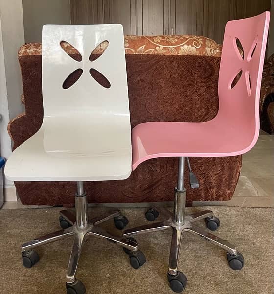 Revolving chair with height adjustment for sale 2