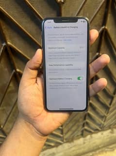 iphone xs gold colour factory unlock 81 battery health face id active