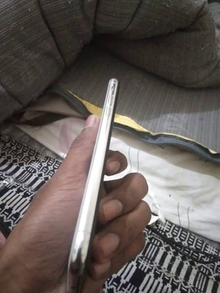 I phone x non PTA full 10 by 10 condition all ok 6