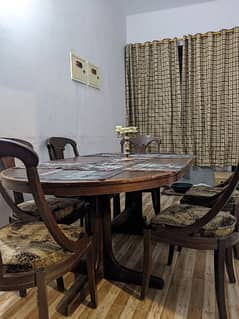 Sheesham Wood Dining Table with 6 Chairs: Great Price!