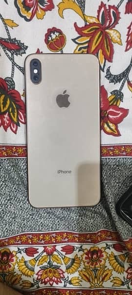 iPhone XS Max gold colour pta approved 10/10 condition 1