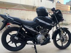 Yamaha YBR 125 g 17 model Karachi nbr 03257136365