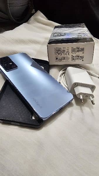 Infinix Zero X Pro 1