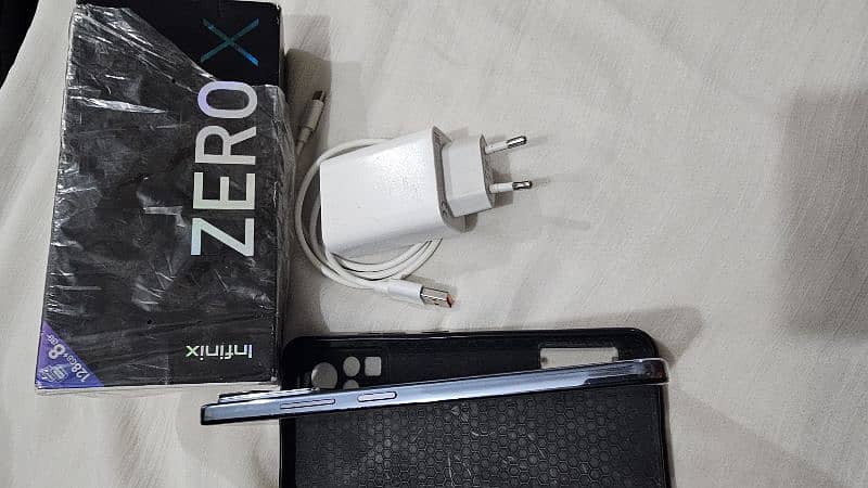 Infinix Zero X Pro 4