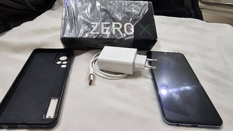 Infinix Zero X Pro 6