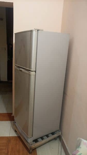 2 doors frizer+fridge 1