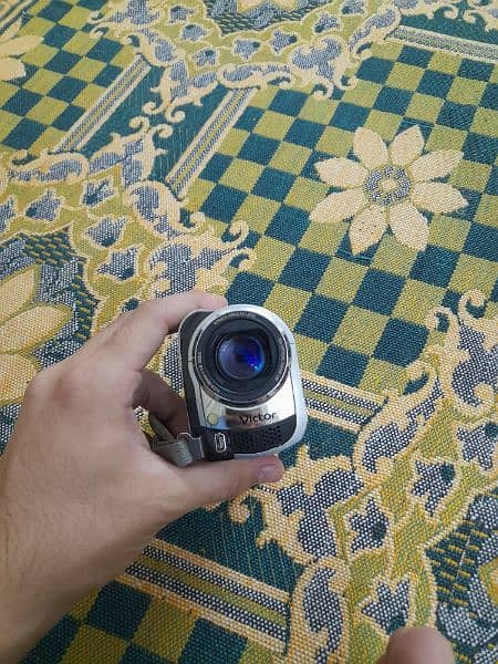 camera 4