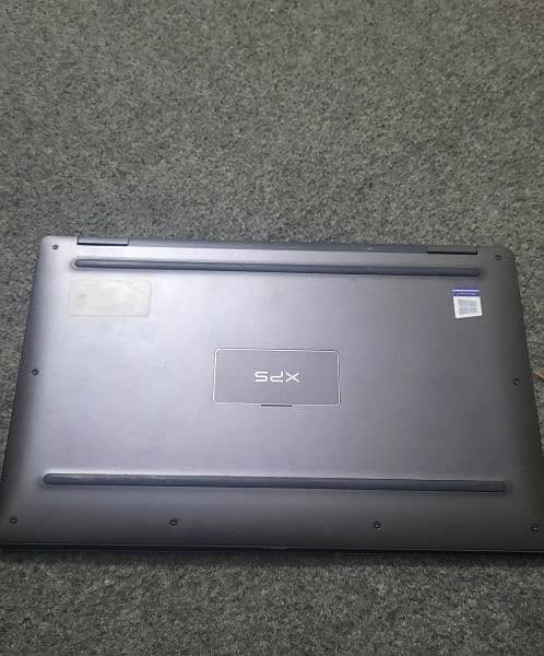 dell xps 13 9365 oled  touchscreen laptop (price is negotiable) 2