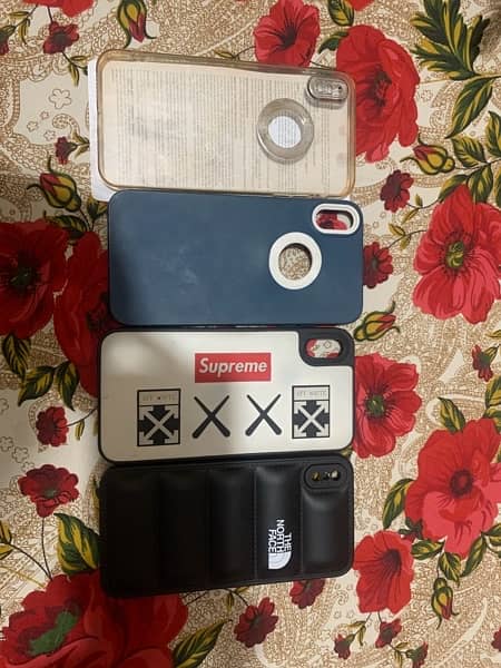 iPhone XS Max gold colour pta approved 10/10 condition 6