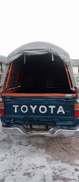 1988 Toyota hilux in a superb condition CNG and Petrol 10