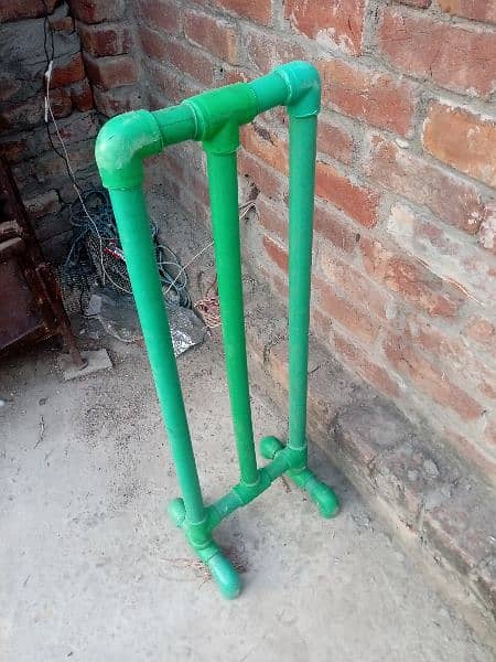 Plastic Wicket made with Pipes 0