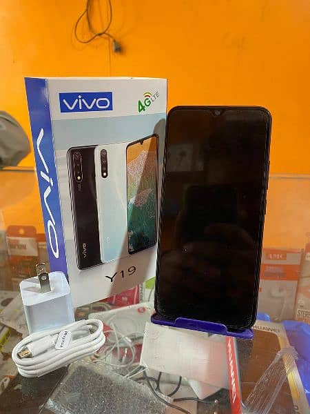 Vivo Y19 (8GB 256GB) New Phone With Box And Charger 1