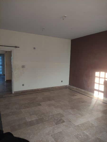 House for rent in Gulshan-e-Maymar 6