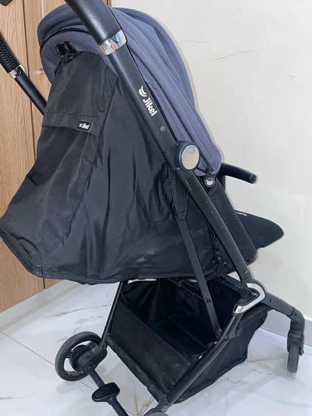 Imported Baby Stroller/walker in Excellent condition 10