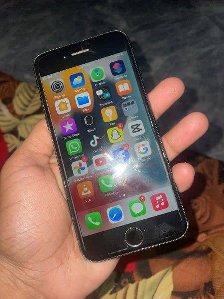Exchange Sale I phone 7 128 gb PTA Approved 3