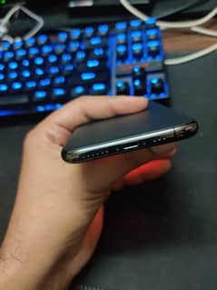 iphone 11 pro 256GB  dual PTA approved