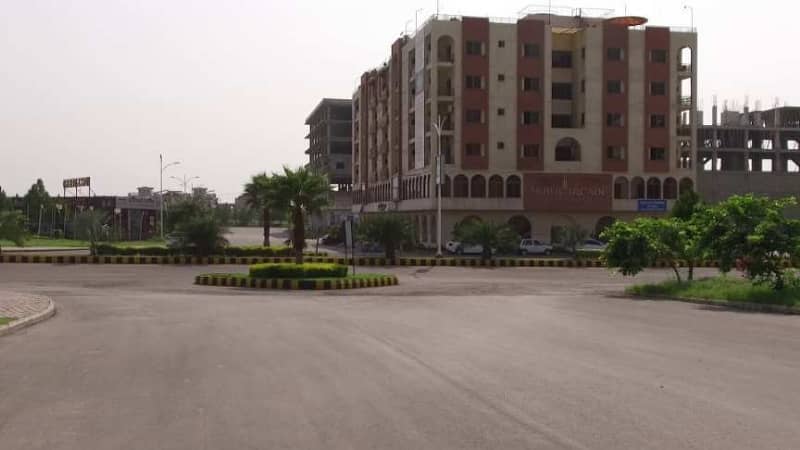 Gulberg Greens Islamabad 5 kanal Developed and Possession plot at Block B 5