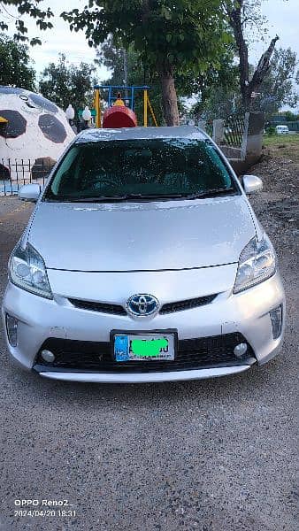 toyota prius 2014/17 untouched no paint no dent doctor used 8