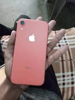 IPhone XR used 9/10 condition non pta Factory unlock total genian