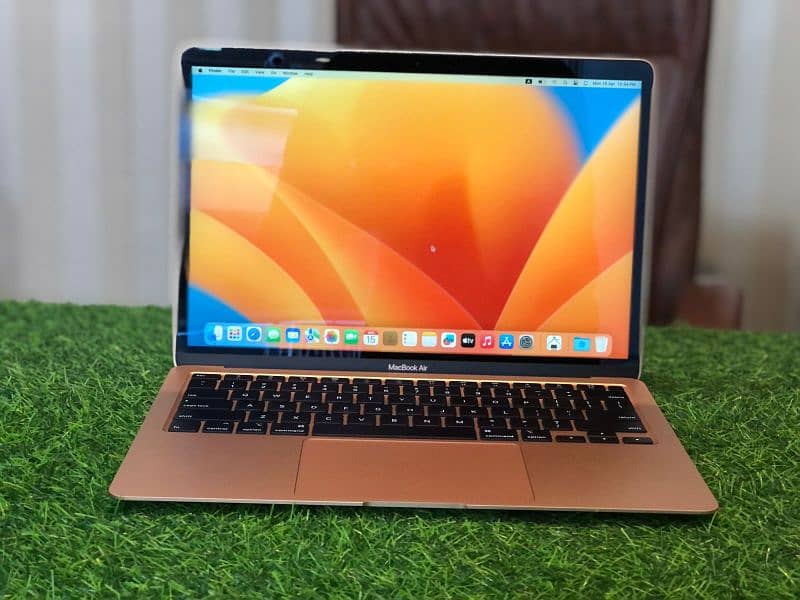 MacBook Air Core i-3, 2020, 13 inch, 8-256, Golden Color 8