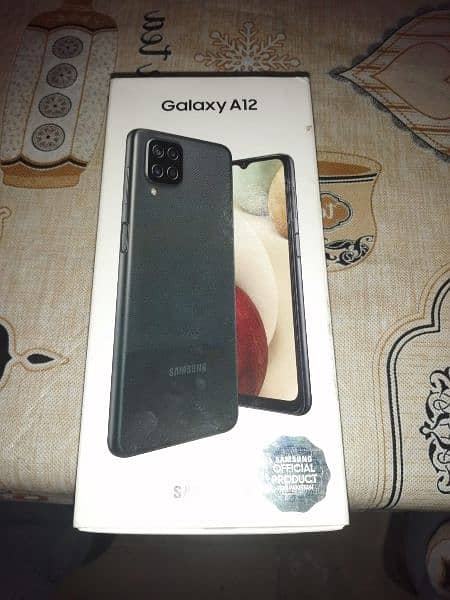 Samsung a12 box pack condition. . . 7