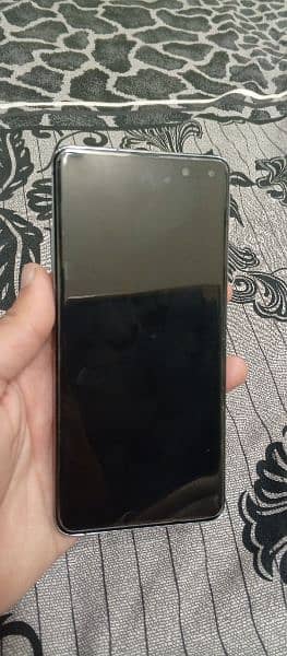 Samsung S10 plus 5G for sale in Faisalabad in Good condition 5
