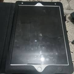 ipad 6th gen - Not a single fault - good condition