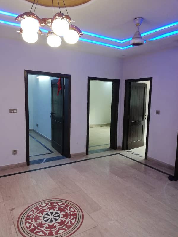 10 Marla Luxury House For Sale in Shaheen Block Bahria Town Lahore 2