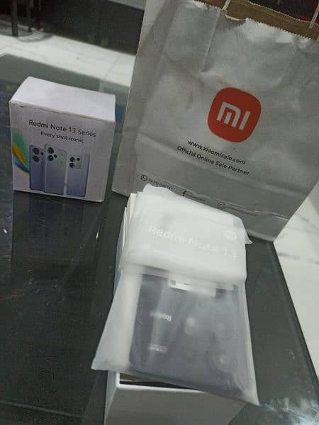 Redmi note 13  8/256 official Mi waranty Date of buy 19 april 1