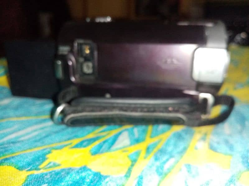 Sony Handycam HDR CX 350 HD. 9