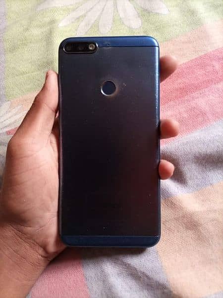 Brand :Honor 7c official pta approved 2