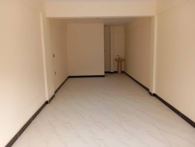 8 x 30 With Mezzanine floor & Attached Washroom Jumay raat Bazar Malir 0